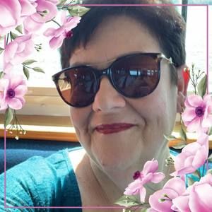 Meet your Posher, Karen